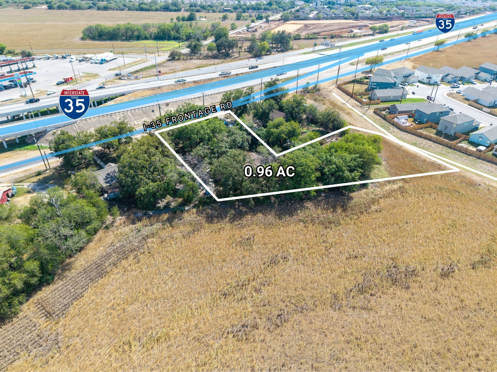 0.96 AC on I-35 South Frontage, Zoned C-3R / I-1, 1,960 SF Building 3