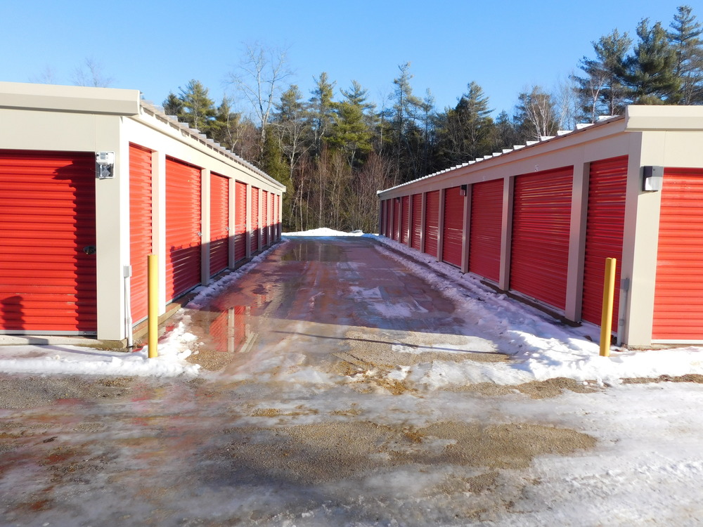 24/7 Self Storage • 1060 1st NH Turnpike (Route 4) Northwood, NH • Radius+