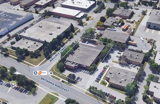 Best Hotels Near Niagara Aerospace Museum Niagara Falls Expedia ca Best Hotels Near Niagara Aerospace Museum Niagara Falls Expedia ca