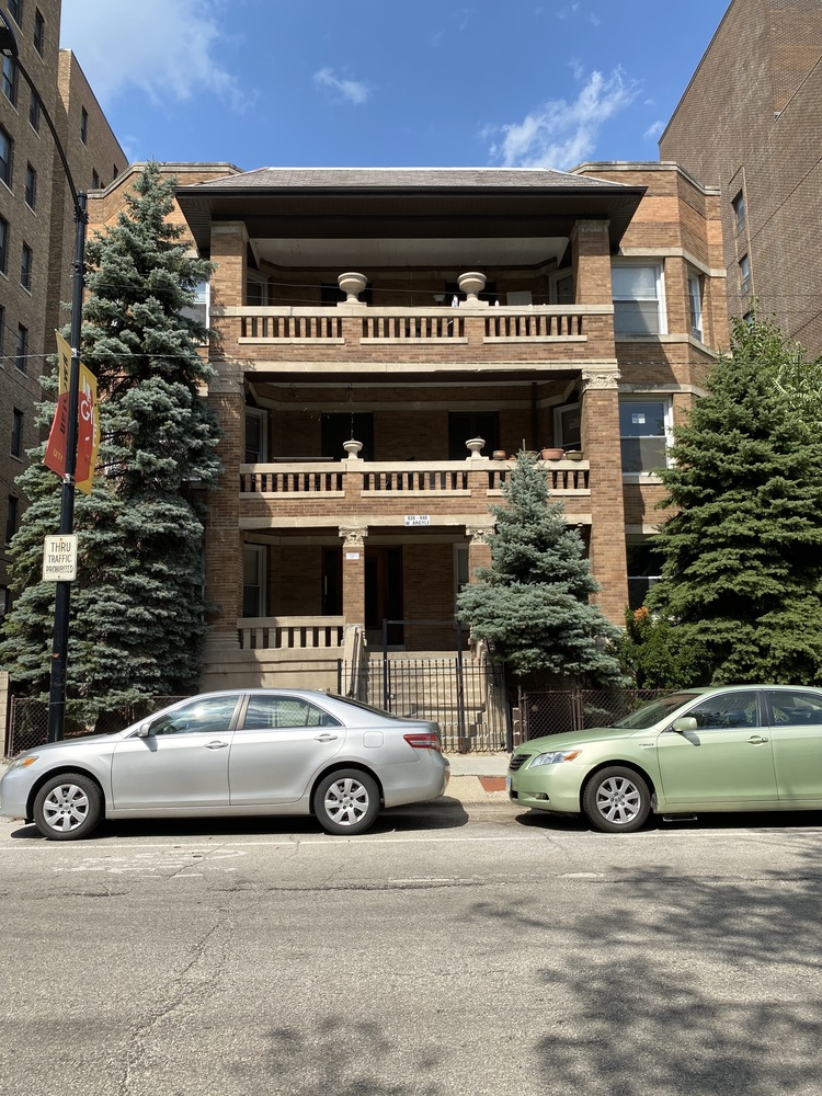 940 W. Argyle St. Essex Realty Group