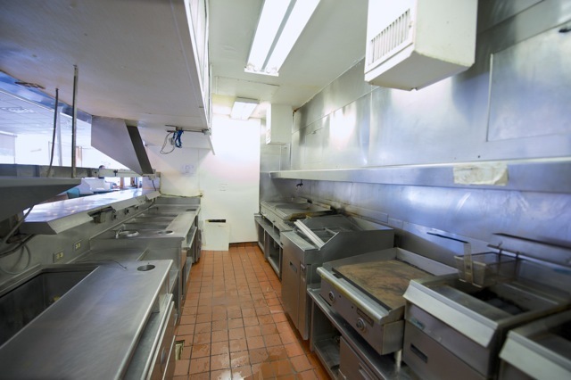 1100 S 9th Street | Former Baylor Denny's 3