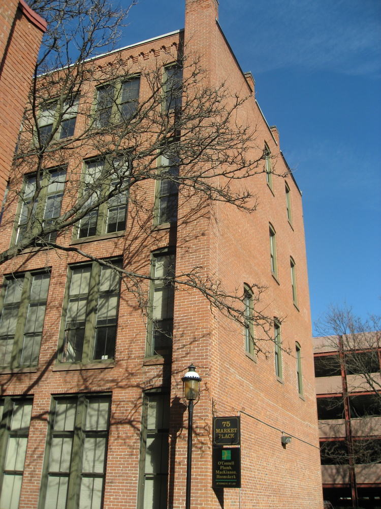 75 Market Place, photo 2