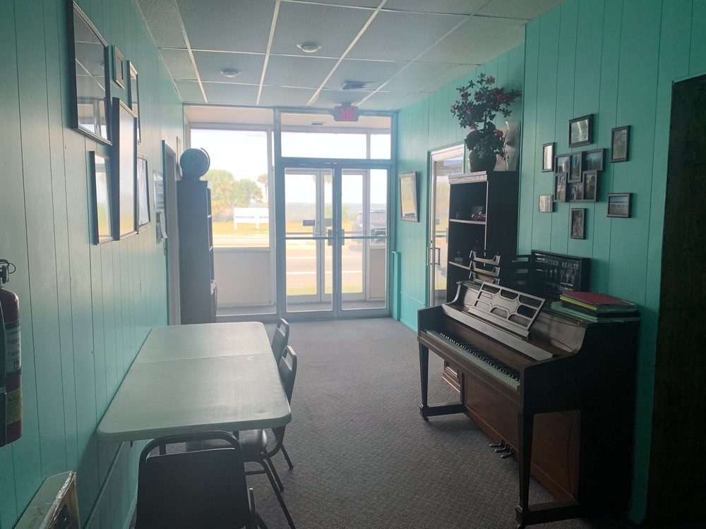 .77+/- Acre Retail Corner on US1  4