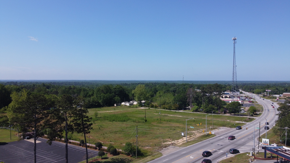 Hwy 80 and Barrow  Road