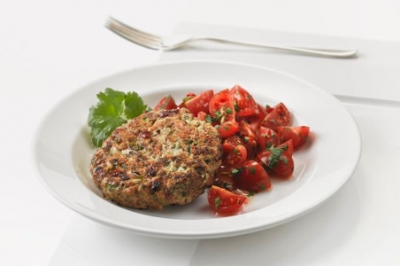 Bodybuilding Chicken burgers with tomato salsa