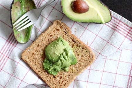 Bodybuilding Avocado Breakfast Sandwich And Sauce