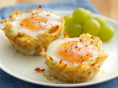 Bodybuilding Eggs in Hash Brown Nests