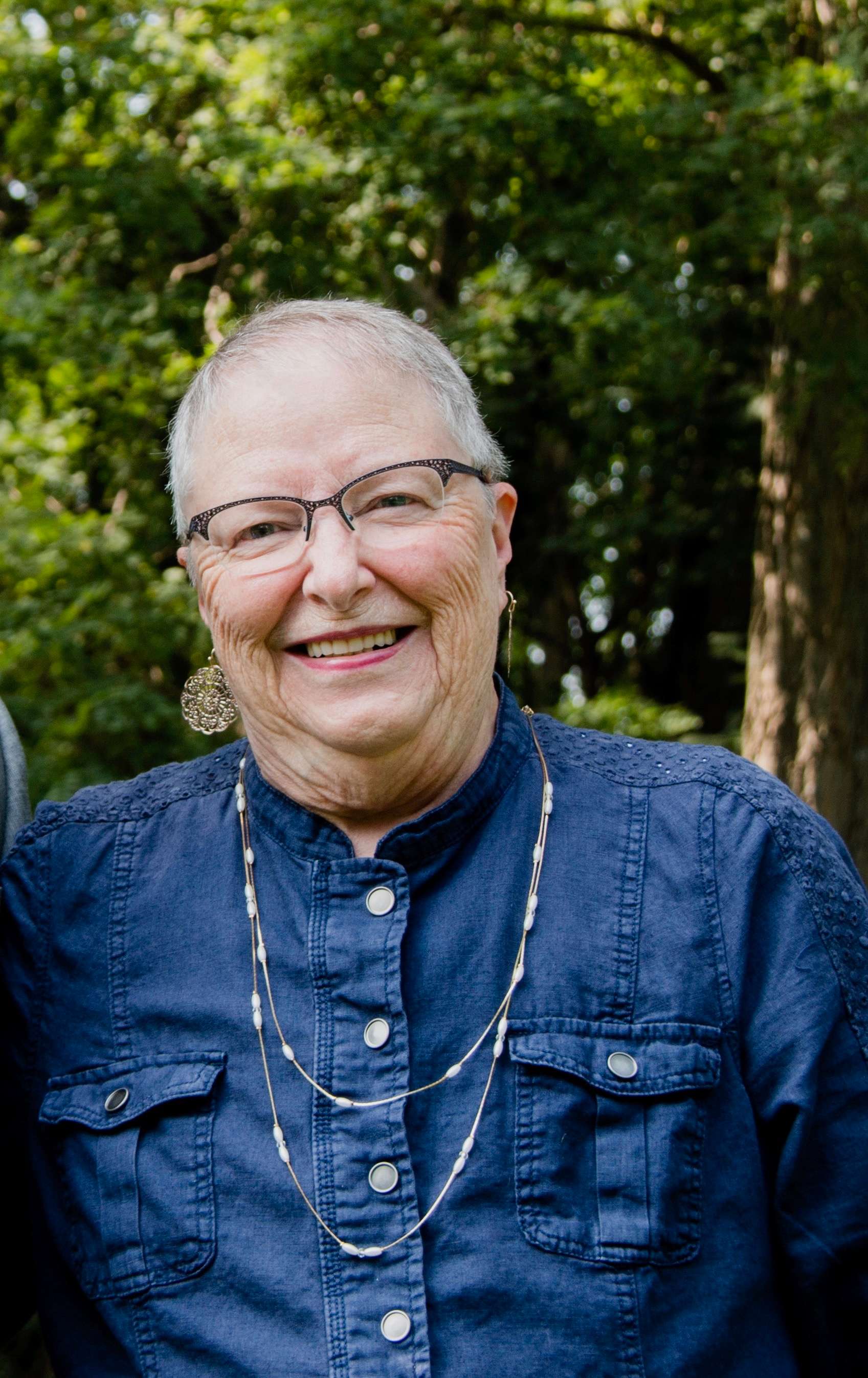 Jean Elzabeth Billups