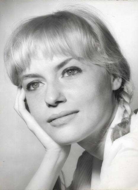 Joan "Susie" Guest