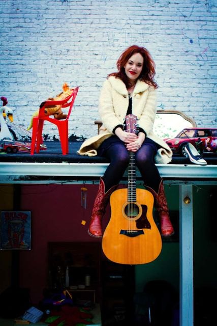 Bushwick Music: Elli Perry