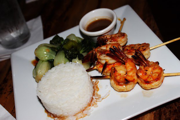 Koda: Cheap Beer and Tasty Thai Food on Flushing Ave