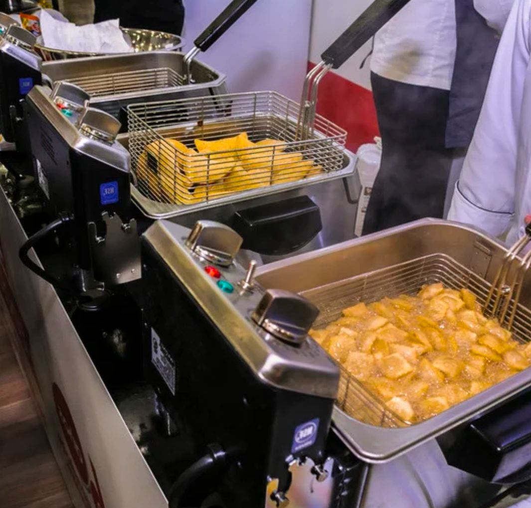 Fast Casual Bar Restaurant For Sale in Florida