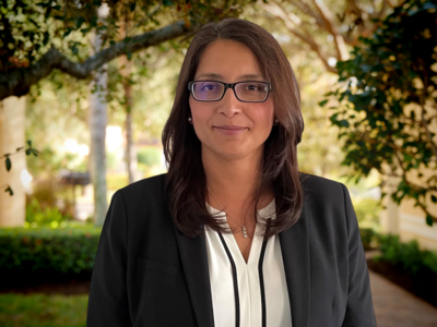 Niv_photo_(flipped))