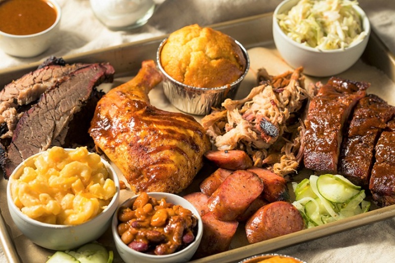 Menu-ideas-for-bbq-restaurants-brisket-ribs-pulled-pork-and-chicken