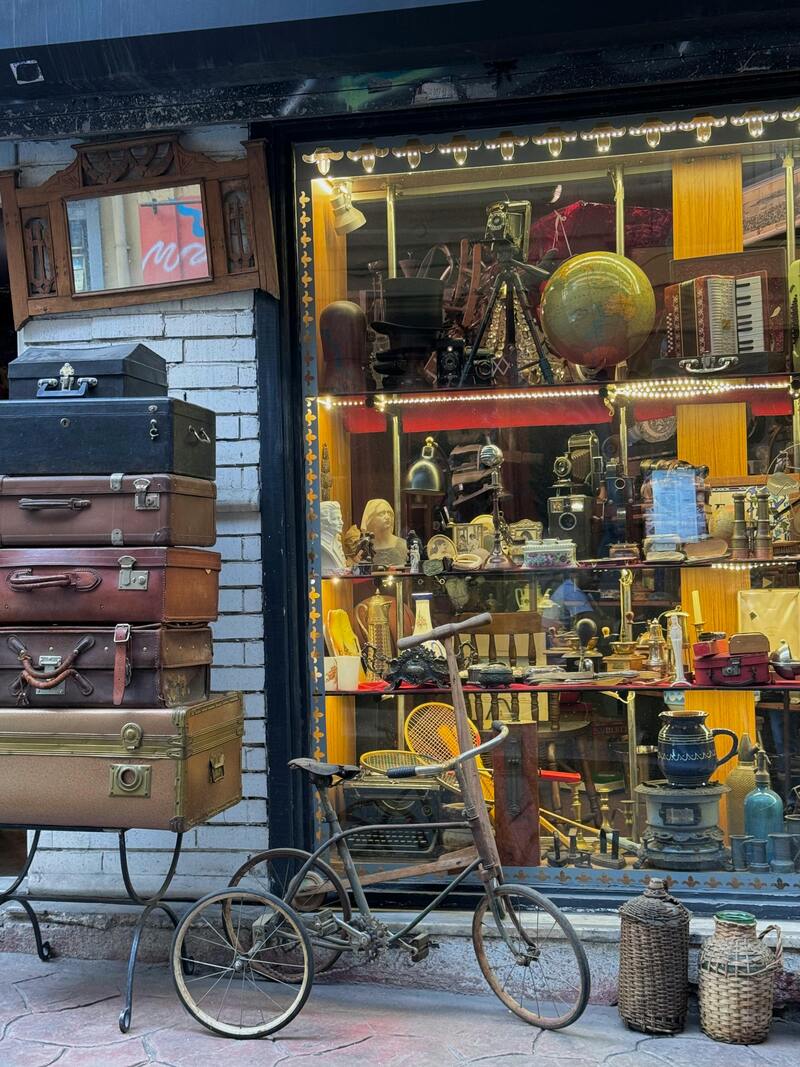 Antique_shop