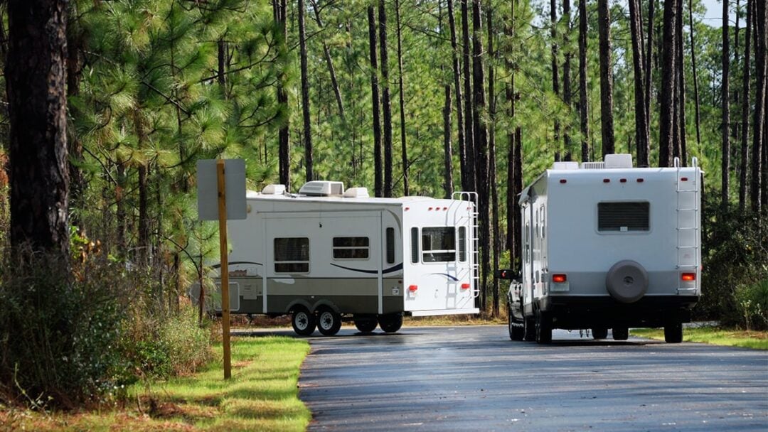 Turnkey Café + RV Village in SE Oklahoma Pines