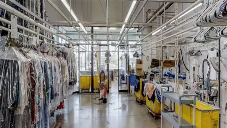 Well Established Dry Clearing Plant, 100% Absentee Owner, NW Houston