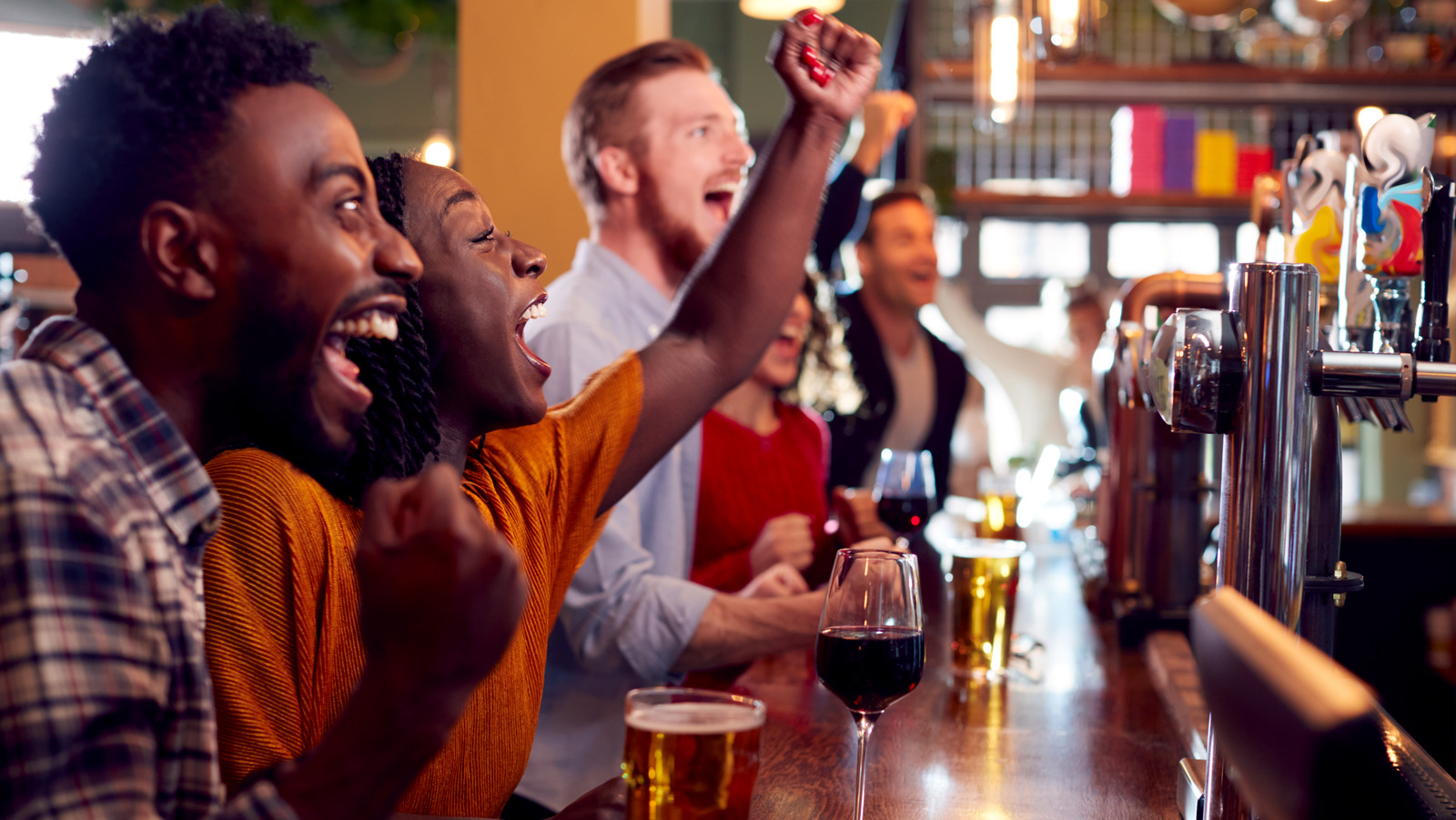 Profitable Sports Bar & Grill - Includes 4COP Quota License