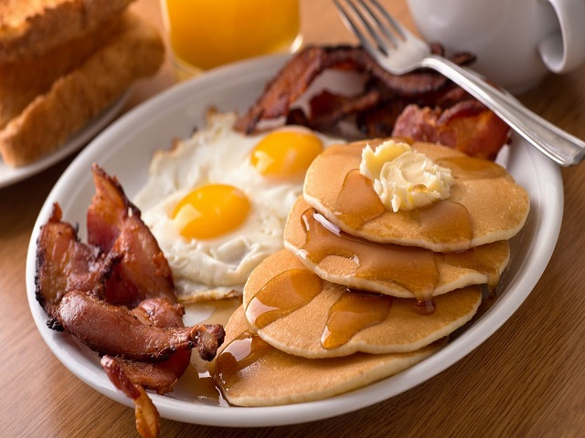 Profitable Tampa Breakfast & Lunch Spot