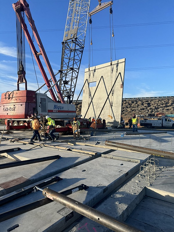 Construction - Contractor Concrete, Tilt Wall, Masonry
