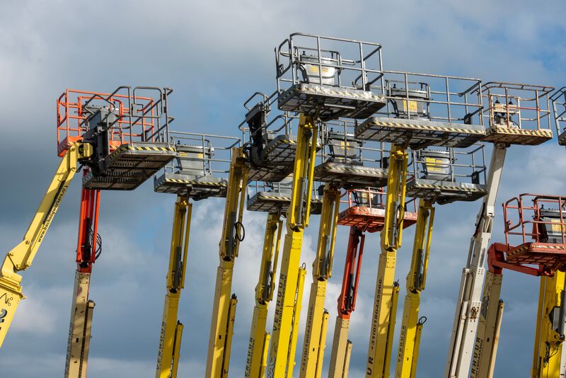 Equipment_rental_business_picture