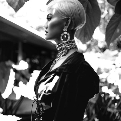 Agnez Mo Wearing Jewelry  B00A7242.jpg