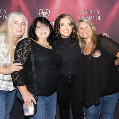 2023_10_07_ashley_mcbryde_mobile_meet_greet_17.jpg 2023_10_07_ashley_mcbryde_mobile_meet_greet_17.jpg