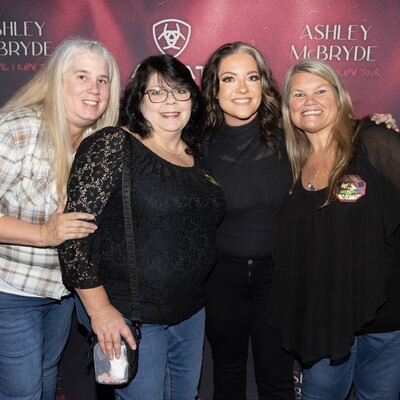 2023_10_07_ashley_mcbryde_mobile_meet_greet_19.jpg 2023_10_07_ashley_mcbryde_mobile_meet_greet_19.jpg