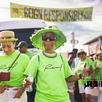 MASQUERADERS GROUP SHOT 04 RSN04744.jpg