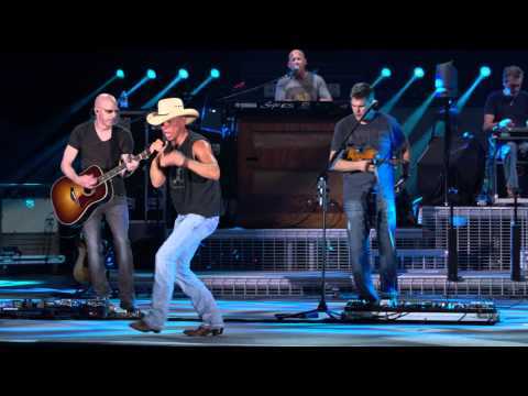 No Shoes, No Shirt, No Problems (American Express UNSTAGED)