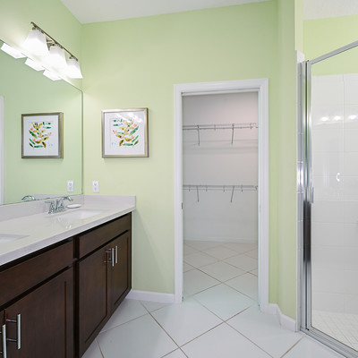 Jamaica_Villa_221_Island_Breeze_Ave_Margaritaville_5772_Web MASTER BATHROOM.jpg