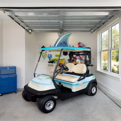 WEB Escape Cart Garage_RHP.jpg