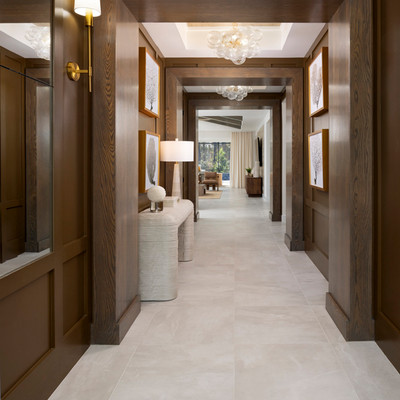 WEB Escape Foyer_RHP.jpg