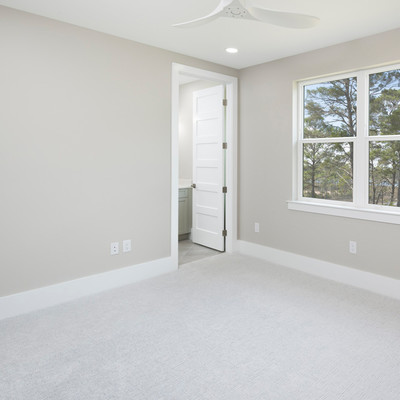 WEB Grand Mainsail Guest BedwEnsuite 2_RHP.jpg