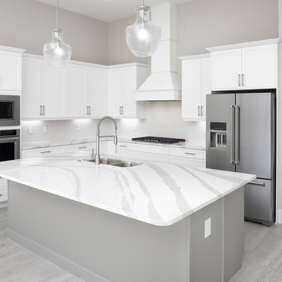 WEB Grand Mainsail Kitchen_RHP.jpg