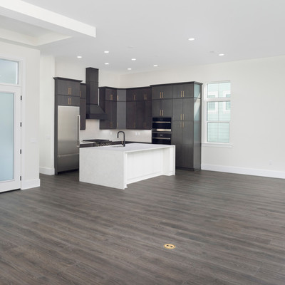 WEB Grand Spinnaker Grt Rm 1_RHP.jpg