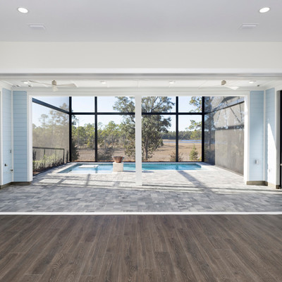 WEB Grand Spinnaker Pool_Lanai_RHP.jpg