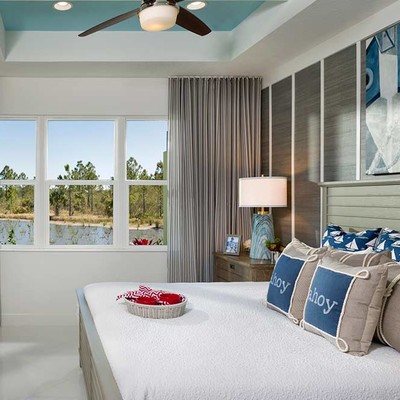 Bedroom with king size bed and window Bedroom with king size bed and window