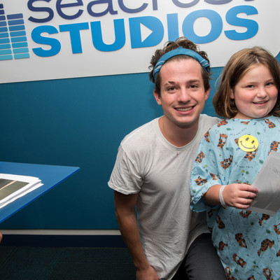 20160726_CharliePuthVisit_18.jpg 20160726_CharliePuthVisit_18.jpg