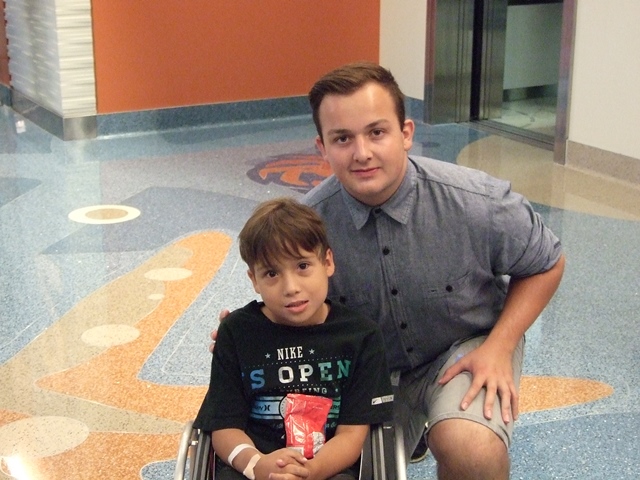 Ethan Munck s Instagram Twitter Facebook On IDCrawl