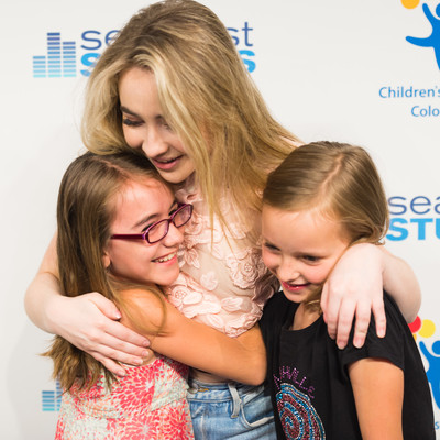 CHCO_Seacrest_SabrinaCarpenter_2ndVisit_89.jpg CHCO_Seacrest_SabrinaCarpenter_2ndVisit_89.jpg