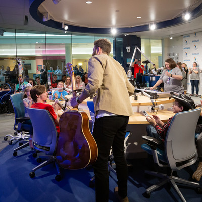 CHCOSeacrestJordanDavisVisit_1.jpg CHCOSeacrestJordanDavisVisit_1.jpg