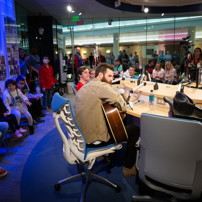 CHCOSeacrestJordanDavisVisit_2.jpg CHCOSeacrestJordanDavisVisit_2.jpg