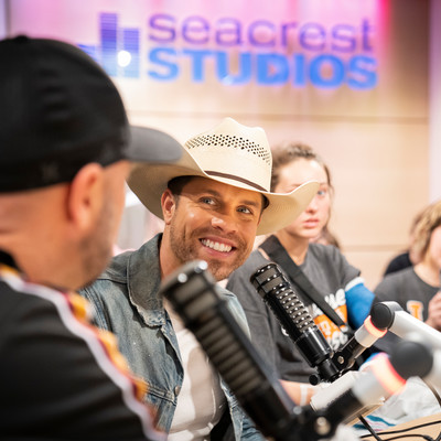 Dustin Lynch032819DSC00019.jpg Dustin Lynch032819DSC00019.jpg