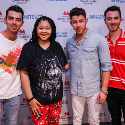 Jonas Brothers09101920190910AR1192.JPG Jonas Brothers09101920190910AR1192.JPG