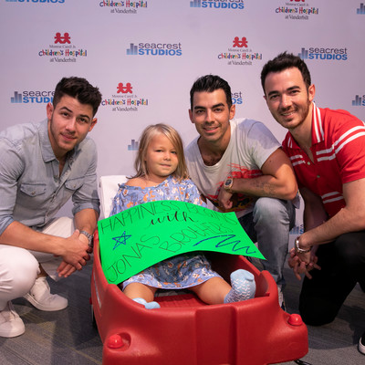 Jonas Brothers09111920190910AR1006.jpg Jonas Brothers09111920190910AR1006.jpg