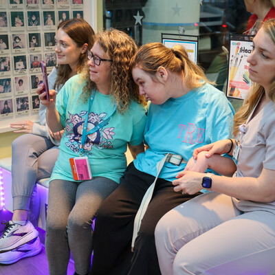 mtJOY_11.jpg mtJOY_11.jpg