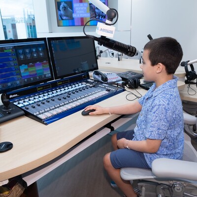 Studio Photos_3.jpeg Studio Photos_3.jpeg