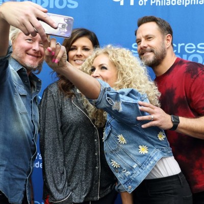 00000122_1030x687.jpg 00000122_1030x687.jpg