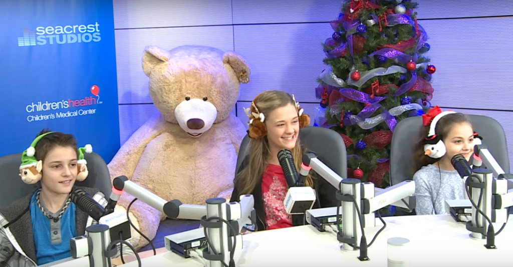 Lizzy Greene Laughs With Patients In Seacrest Studios